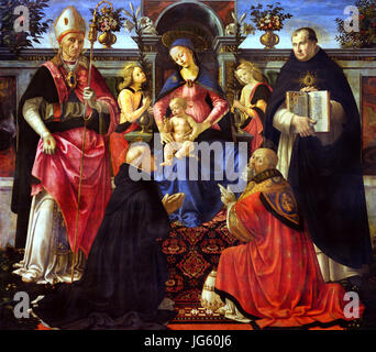 Madonna in trono con due angeli, St Denis, St Domenic, Papa San Clemente e di san Tommaso d Aquino. Domenico Ghirlandaio- Domenico di Tommaso Curradi di Doffo Bigordi (1449-1494), pittore di cicli di affreschi e Michelangelo per il maestro in Italia ( Rinascimento italiano pittore nato a Firenze. ) Foto Stock