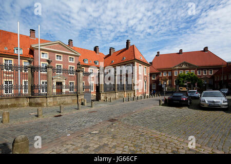 Bischoefliches Generalvikariat des Bistums Muenster und Dompfarramt mit Domverwaltung und Referat Weltkirche Am Domplatz von Muenster, Westfalen, Nord Foto Stock