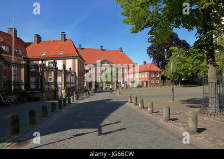 Bischoefliches Generalvikariat des Bistums Muenster und Dompfarramt mit Domverwaltung und Referat Weltkirche Am Domplatz von Muenster, Westfalen, Nord Foto Stock