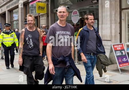 London, Regno Unito - 1 Luglio 2017:Classe Operaia eroe. A marzo si è svolta nel centro di Londra per protestare contro il governo continua austerità per me Foto Stock