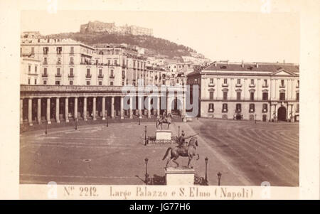 Sommer Giorgio 281834-191429 26 Behles Edmond 281841-192429 - n. 12 - Largo Palazzo e S. Elmo 28Napoli29 Foto Stock