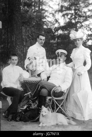 La famiglia Yusupov. Il principe Felix Principe Nicola Conte Felix Felixovich Sumarkov-Elston e principessa Zinaida Foto Stock