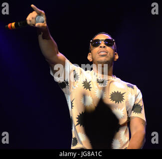 Milwaukee, Wisconsin, Stati Uniti d'America. 2 Luglio, 2017. Il rapper e attore Ludacris suona dal vivo presso Henry Maier Festival Park durante il Summerfest di Milwaukee, nel Wisconsin. Ricky Bassman/Cal Sport Media/Alamy Live News Foto Stock