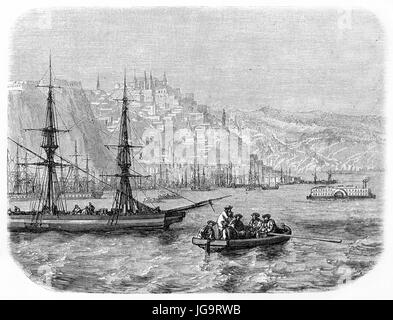 Navi, barca, acqua di mare e Quebec città lontano in lontananza, la capitale della provincia canadese.Etching stile arte da Grandsire, 1861 Foto Stock