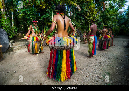 Stick danza dal popolo tribale dell isola di Yap, Stati Federati di Micronesia Foto Stock