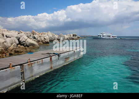 Crusing intorno a Bonifacio (Sud della Corsica) Foto Stock