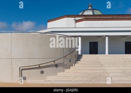 La Marine Hall sulla spianata di Fleetwood Foto Stock