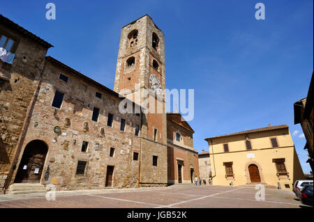 Palazzo Pretorio e Cattedrale, Piazza del Duomo, Colle di Val d'Elsa, Toscana, Italia Foto Stock