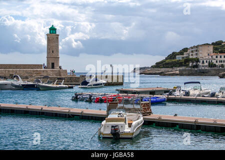 Le Port de Cassis, Côte d'Azur, Francia - porto di Cassis, Costa Azzurra, Francia Foto Stock