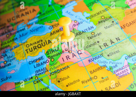 Iraq imperniata su una mappa di Asia Foto Stock