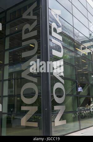 London, Regno Unito di Gran Bretagna e Irlanda del Nord. 04 Luglio, 2017. NOMURA Holdings l'Europa. Londra, Regno Unito. 04/07/2017 | Utilizzo di credito in tutto il mondo: dpa/Alamy Live News Foto Stock