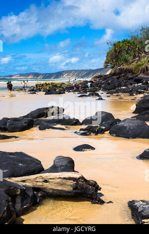 Doppio punto di isola e le sabbie colorate di Rainbow Beach, Great Sandy National Park, Queensland, Australia Foto Stock