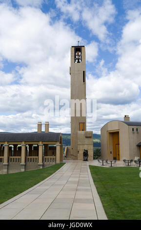 Campanile di collina Missin famiglia cantina immobiliare Foto Stock