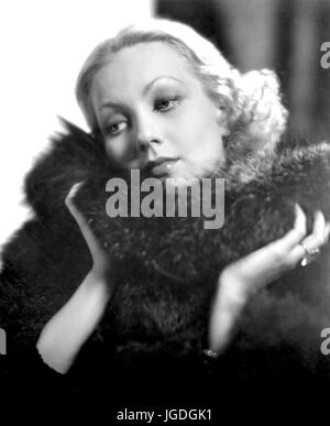 Andiamo a cadere in amore 1933 Columbia Pictures Film con Ann Sothern Foto Stock