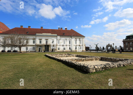 Il Sandor Palace, la sede del presidente della Repubblica di Ungheria, la Collina del Castello, palazzo di Buda, città di Budapest, Ungheria. Foto Stock