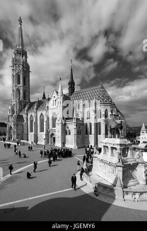 Il romano cattolica di San la chiesa di Matthias Budas Castle Hill District, Budapest city, Ungheria Foto Stock