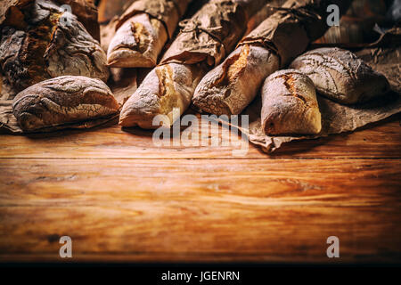 Composizione con varietà di prodotti da forno Foto Stock