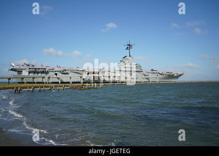 Uss lexington nave della marina e la spiaggia nel corpus christi, texas, Stati Uniti Foto Stock