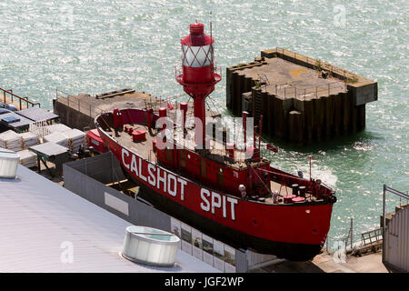 Recipiente di luce 78 Calshotspit. LV 78 fu costruito nel 1914 da J Thornycroft di Southampton per Trinity House. Il suo scafo è realizzato in ferro e fu costruito per Foto Stock