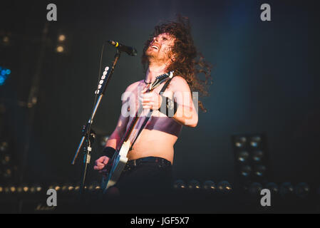 Giugno 17, 2017: Airbourne performance dal vivo sul palco del Festival Hellfest 2017 in Clisson Foto: Alessandro Bosio Foto Stock