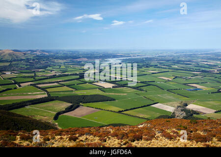 Canterbury Plains e Rakaia River visto dal Monte Hutt, metà Canterbury, Isola del Sud, Nuova Zelanda Foto Stock