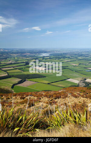 Canterbury Plains e Rakaia River visto dal Monte Hutt, metà Canterbury, Isola del Sud, Nuova Zelanda Foto Stock