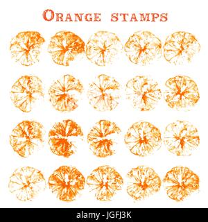 Set di frutta di arancia francobolli. Contrassegni arancioni su carta. Silhouette Orange isolati su sfondo bianco Illustrazione Vettoriale