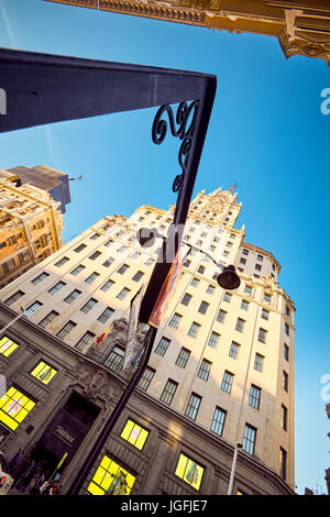 Edificio di Telefonica e Gran Via. Madrid, Spagna. Foto Stock