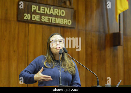 Porto Alegre, Brasile. 06 Luglio, 2017. giorno giorno il voto era tenuta giovedì (06), che cercherà di portare più tardi voti prima del recesso d'inverno. Molti problemi sono stati essendo rinviato dai funzionari pubblici di RS hanno votato la mattina e il pomeriggio di oggi. Credito: Omar de Oliveira/FotoArena/Alamy Live News Foto Stock