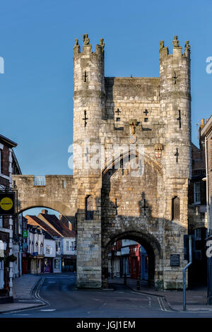 Monkgate Bar (gate), York, Yorkshire, Inghilterra, Regno Unito Foto Stock