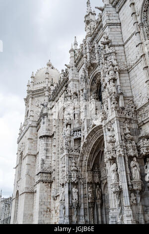 Monastero dos Jerónimos terminato nel 1601 è una delle icone del Manuelian stile di architettura Foto Stock