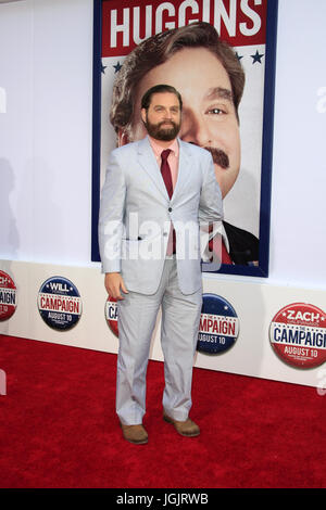 Los Angeles, CA, Stati Uniti d'America. 2 agosto, 2012. LOS ANGELES - agosto 2: Zach Galifianakis al ''La Campagna'' Premiere al cinese TCL teatro IMAX il 2 agosto 2012 a Los Angeles, CA Credito: Kay Blake/ZUMA filo/Alamy Live News Foto Stock