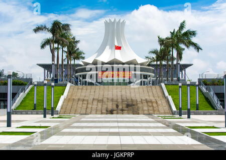 NANNING, Cina - 9 giugno 2017: Guangxi International Convention and Exhibition Centre in Nanning, capitale di Guangxi. Questo è un importante luogo di Foto Stock