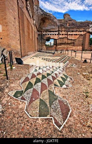 Pavimento a mosaico sulle Terme di Caracalla (Terme di Caracalla - costruito tra 212 - 216/217 AD), Roma, Italia. Foto Stock