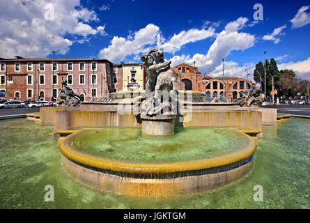 La Fontana delle Naiadi (Fontana del Naiads) in Piazza della Repubblica (piazza della Repubblica), Roma, Italia Foto Stock