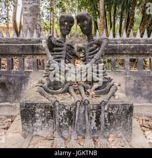 La bizzarra arte religiosa sculpture garden Sala Kaew Ku in Nong Khai in Thailandia Foto Stock