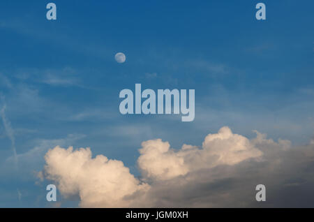 Fair weather Nuvole in un pomeriggio caldo in Texas Foto Stock