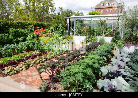 Chris Evans Giardino del Gusto, una BBC Radio 2 per sentirsi bene giardino, progettato da Jon Wheatley per il Chelsea Flower Show 2017 Foto Stock