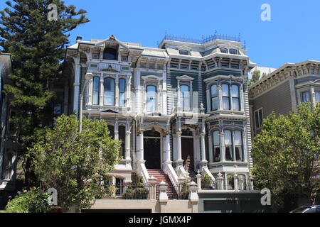 Italianamente case costruite nel 1882, Pacific Heights, San Francisco, California Foto Stock