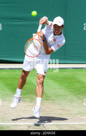 Londra, Regno Unito. 7 Luglio, 2017. Kei Nishikori (JPN) Tennis : Kei Nishikori del Giappone durante gli Uomini Singoli Terzo turno match di Wimbledon Lawn Tennis Championships contro Roberto Bautista Agut della Spagna a All England Lawn Tennis e Croquet Club di Londra, in Inghilterra . Credito: AFLO/Alamy Live News Foto Stock