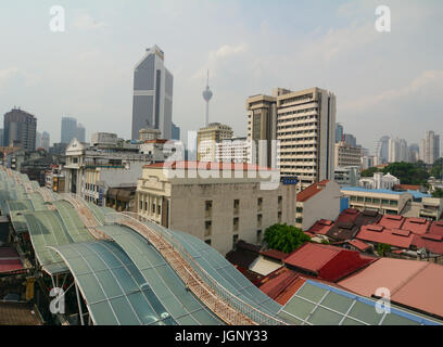 Kuala Lumpur, Malesia - giu 6, 2015. Edifici situati a Chinatown di Kuala Lumpur in Malesia. Kuala Lumpur è la capitale nazionale della Malaysia come noi Foto Stock