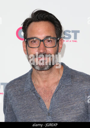 West Hollywood, Stati Uniti d'America. 9 lug 2017. Gregory Zarian, a Outfest 2017 un milione di Felice Nows all armonia, oro, la California il 9 luglio 2017. Credito: MediaPunch Inc/Alamy Live News Foto Stock