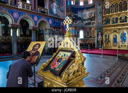 Della Chiesa ortodossa rumena Santa Trinità cattedrale nel centro storico della città di Sibiu della Transilvania regione, Romania Foto Stock