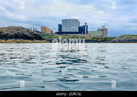 Wylfa centrale nucleare sulla costa nord di Anglesey, Galles, Regno Unito Foto Stock