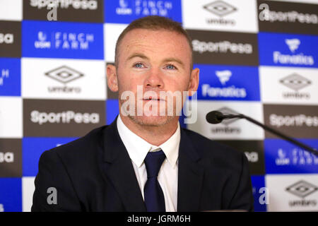 Nuova firma di Everton Wayne Rooney parla durante la conferenza stampa al Goodison Park di Liverpool. Foto Stock