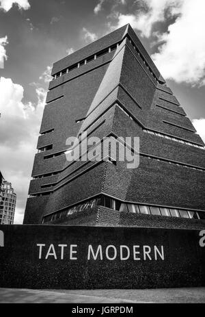 Casa dell'interruttore, la nuova estensione della Galleria d'arte Tate Modern a Londra. Progettato da Herzog & de Meuron, architetti Foto Stock