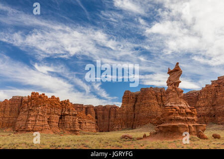 La Hopi Clown. Moenave arenaria, relativamente morbido strato di arenaria che si presta bene a essere scolpito da erosione. In Arizona, Stati Uniti d'America Foto Stock