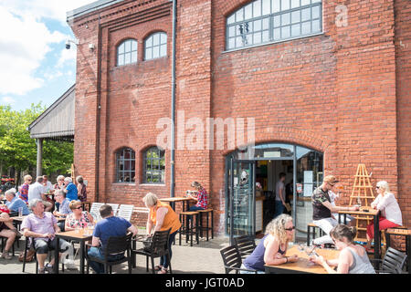 Swansea Marina,marina,waterfront,National Waterfront Museum,imbarcazioni,yachts,barca,,dock,Tawe,lavabo,Dock,Swansea,Galles,il gallese, lusso,appartamenti,U.K.,UK,GB, Foto Stock