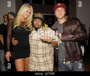 (L-R) Brooke Hogan, Frank Nitty Nick Hogan partecipa alla festa di rilascio mixtape di Raz B aprile 20,2010 Los Angeles, California. Foto Stock