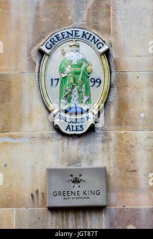 La Greene King ammenda Suffolk Ales stabilito nel 1799 segno esterno public house Foto Stock